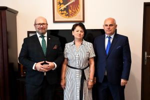 (od lewej): Wojciech Koper, Beata Nenczak, Jarosław Kołtuniak