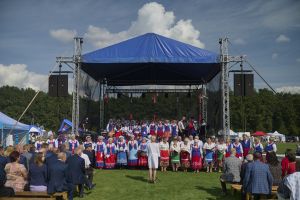 Występ zespołu folklorystycznego