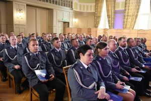 Zebrani policjanci na gali