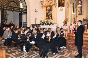 Szkoła Muzyczna I stopnia w Radziejowie na mszy świętej