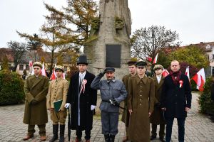 wspólne zdjęcie mężczyzn w przebraniu