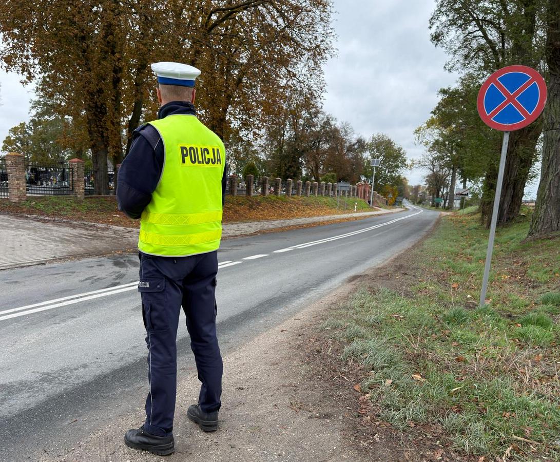 Wszystkich Świętych - zmiany organizacji ruchu przy cmentarzach w powiecie radziejowskim